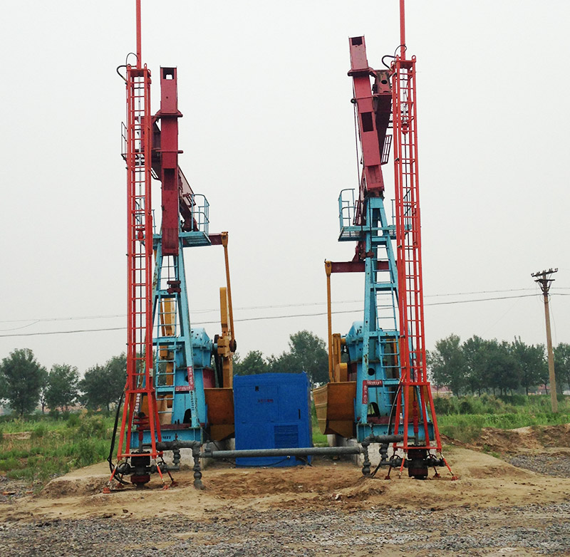 液壓抽油機